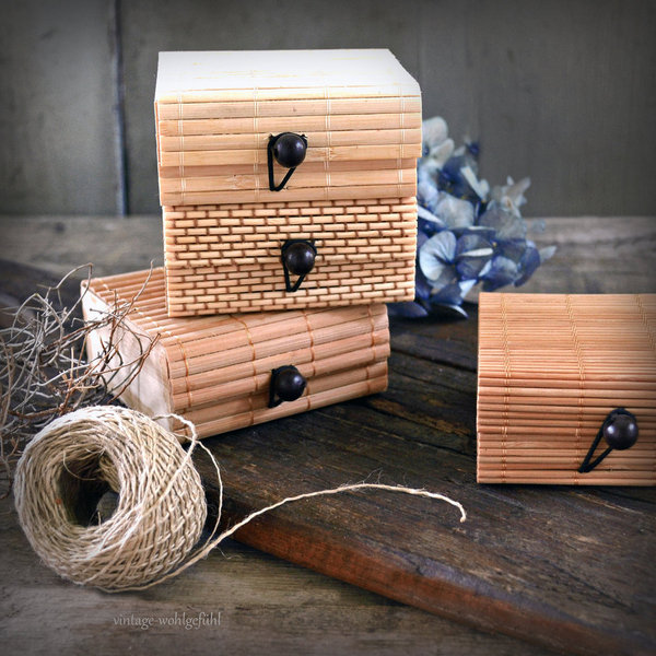 Aufbewahrungsbox / Geschenkbox aus Bambus (vier verschiedene Designs)
